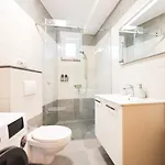 アパート The Mak Boutique With Garden, Free Parking *