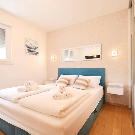 The Mak Boutique Apartment *