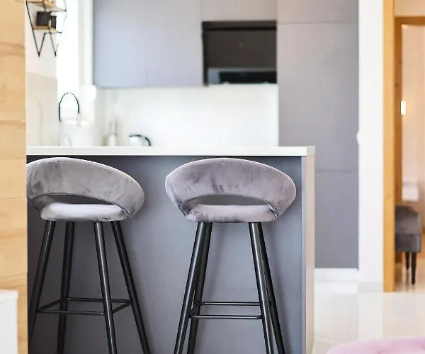 The Mak Boutique With Garden, Free Parking *